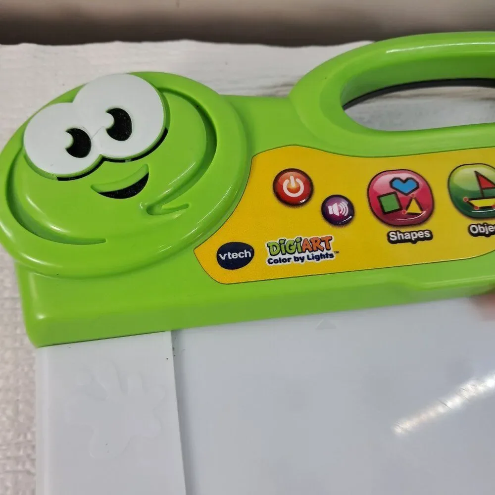 Vtech Digiart Color by Lights Light Up Board kids drawing tracing tablet art toy